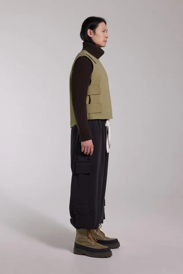 Vests Men Stutterheim Peace Matte Vest Aloe