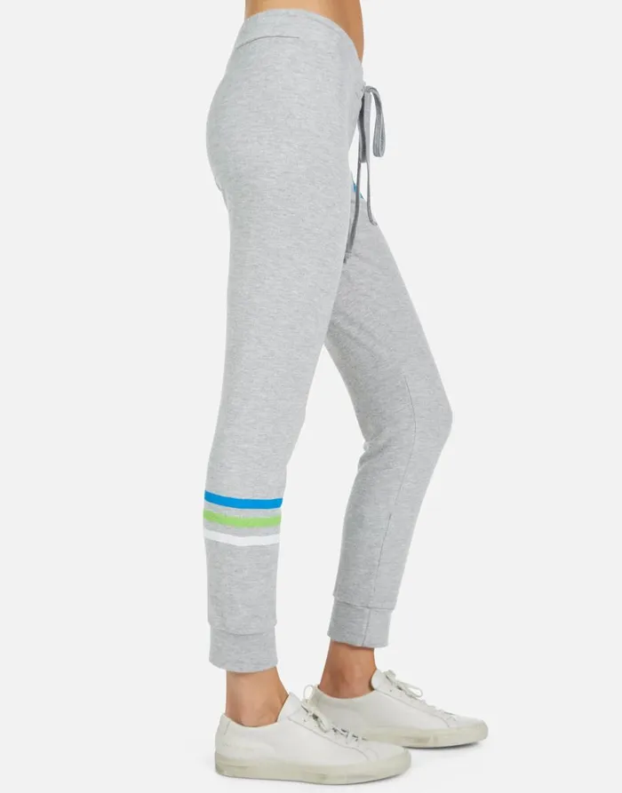 Women039s Kizzy World Peace Lips Heather Grey Lauren Moshi Long Sweatpants