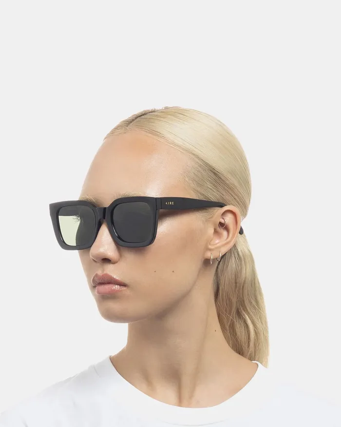 Women AIRE ABSTRACTION BLACK Sunglasses NOVO Shoes