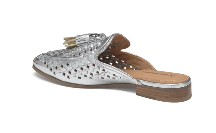 Women Ali Woven Tassel Mule Silver Metallic Sheepskin JohnstonandMurphy Mules and Loafers Women Ali Woven Tassel Mule Silver Metallic Sheepskin JohnstonandMurphy Mules and Loafers