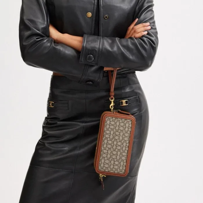 Women Crossbody Wallets Coach Kira Crossbody In Micro Signature Jacquard Brasscocoa Burnished Amb Women Crossbody Wallets Coach Kira Crossbody In Micro Signature Jacquard Brasscocoa Burnished Amb