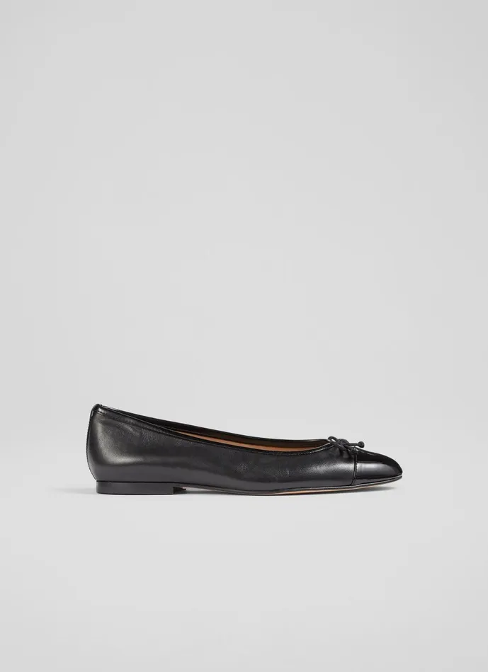 Women Flats LKBennett Kara Black Leather And Patent Toe Cap Ballet Flats Black Women Flats LKBennett Kara Black Leather And Patent Toe Cap Ballet Flats Black