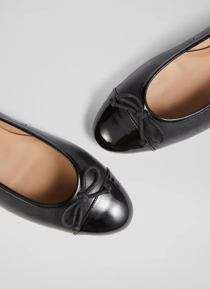 Women Flats LKBennett Kara Black Leather And Patent Toe Cap Ballet Flats Black Women Flats LKBennett Kara Black Leather And Patent Toe Cap Ballet Flats Black