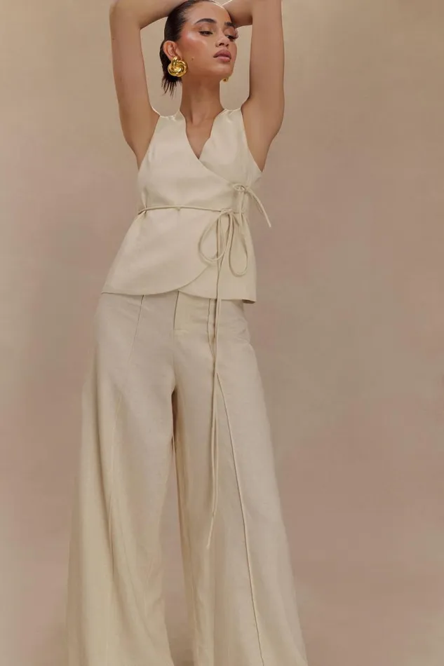 Women Meshki Tops Brandi Linen Sleeveless Wrap Top 8211 Wheat Marle