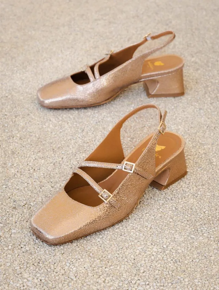 Women Pumps and Mary Janes Bobbies Becca Sepia Gold